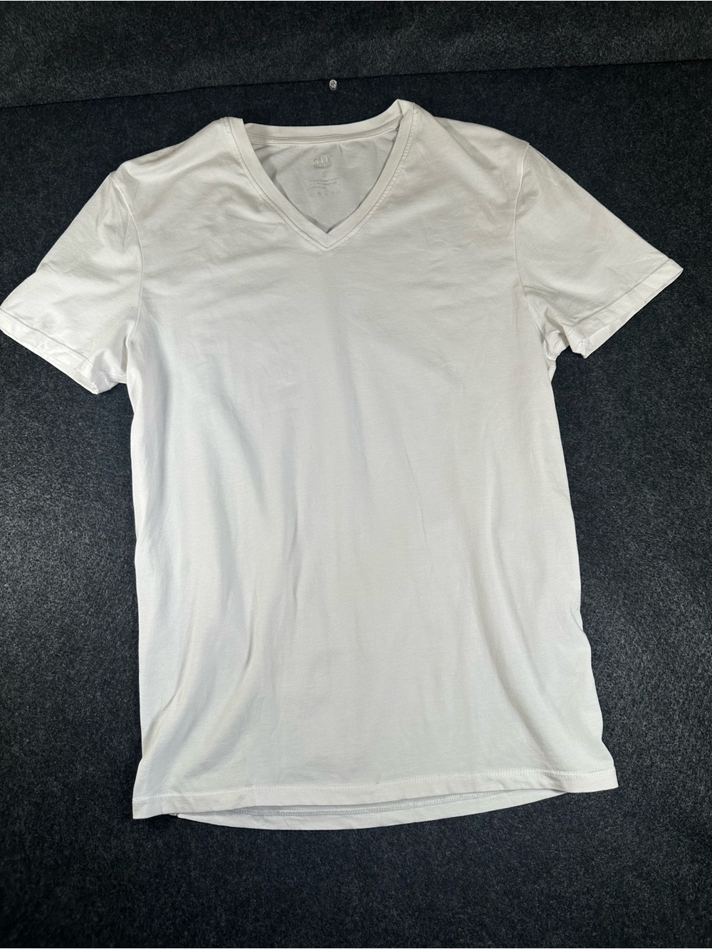 SAXX Men's DropTemp Cooling Cotton V-Neck T-Shirt White S